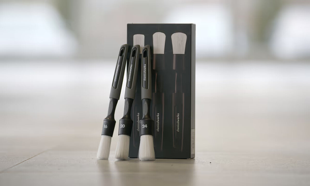 Chemicalworkz white soft detailing brush 20mm imagen secundaria
