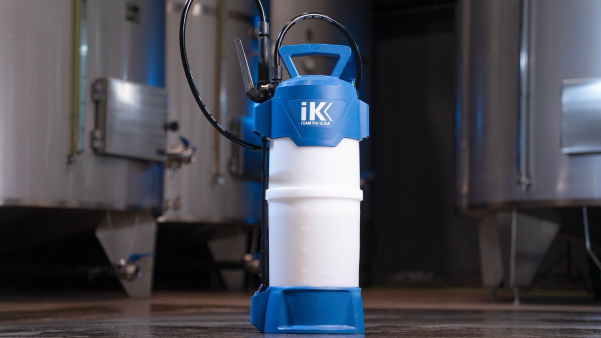Pulverizador espumante IK FOAM Pro 12 ALK