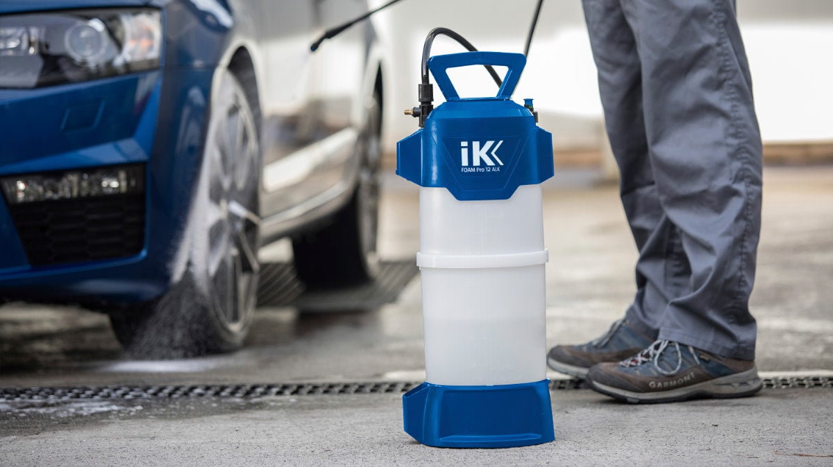 Pulverizador espumante IK FOAM Pro 12 ALK