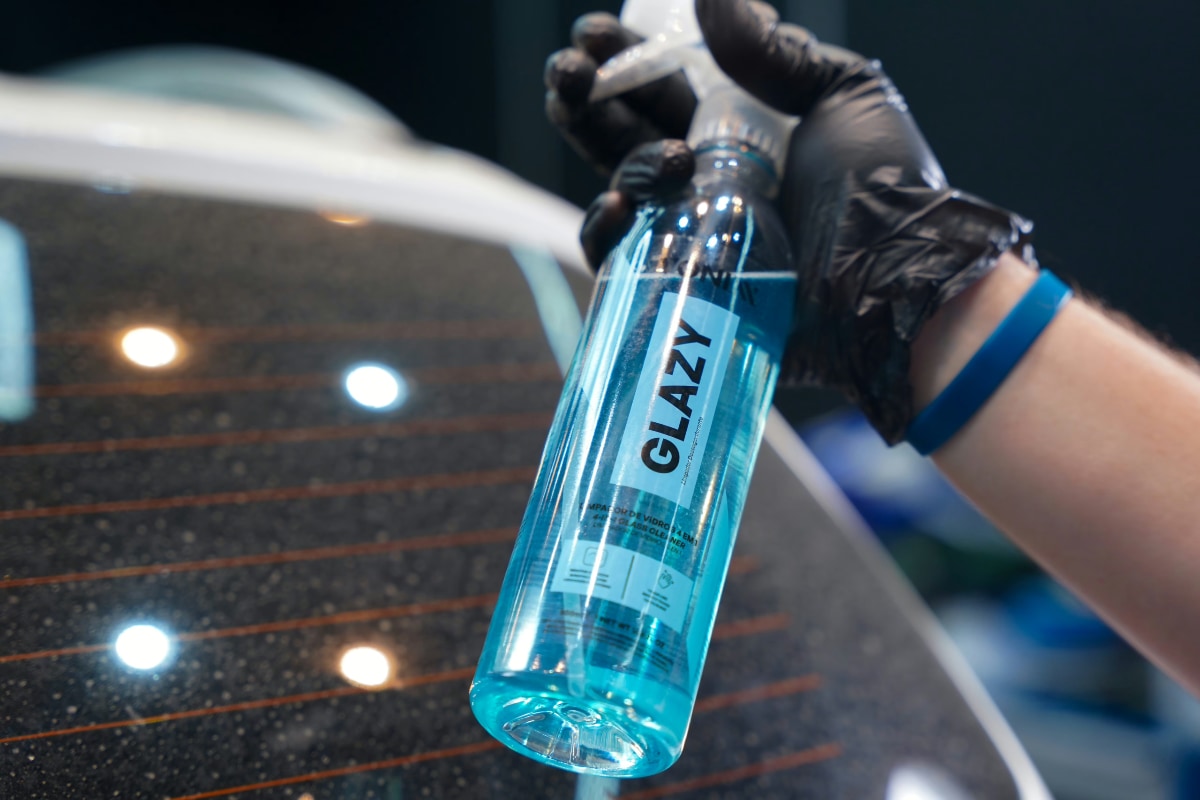 Vonixx Glazy: Limpiacristales 4 en 1