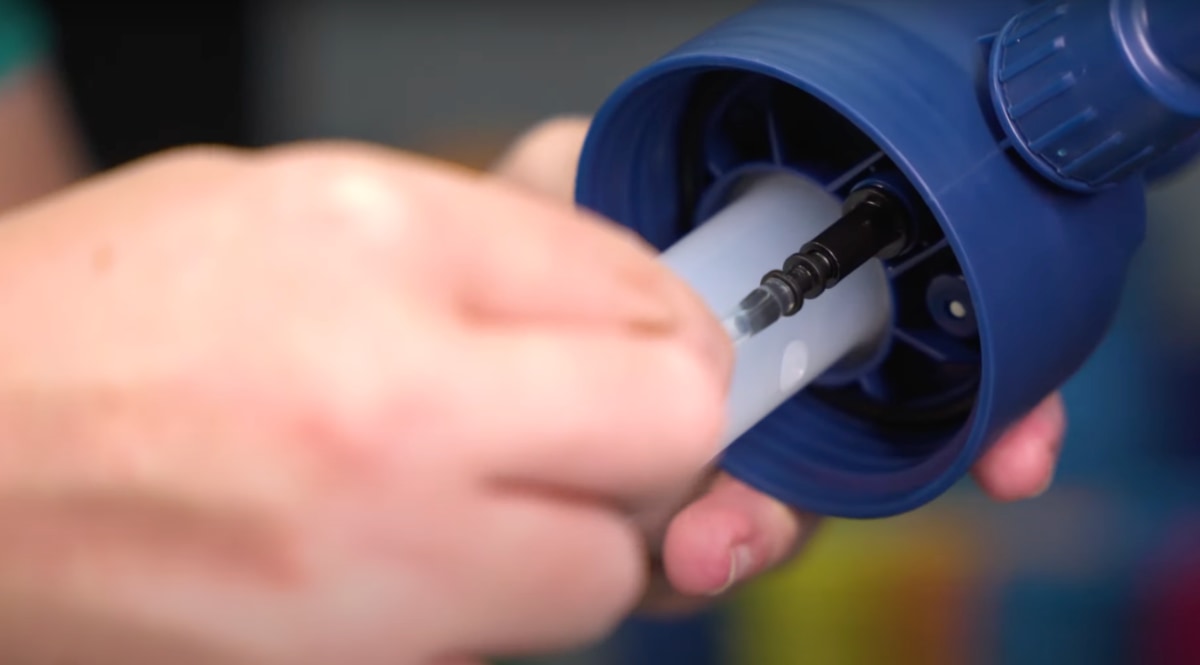 Vonixx Pulverizador de presión manual 2 en 1 de 2L