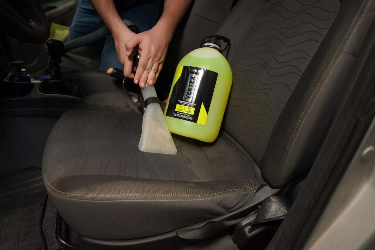 Vonixx Vertex: Limpia tapicerías para coche y hogar