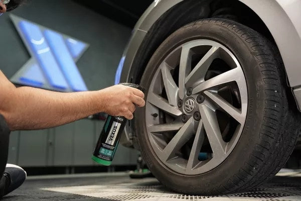 Vonixx Vexus: Limpiallantas y motores