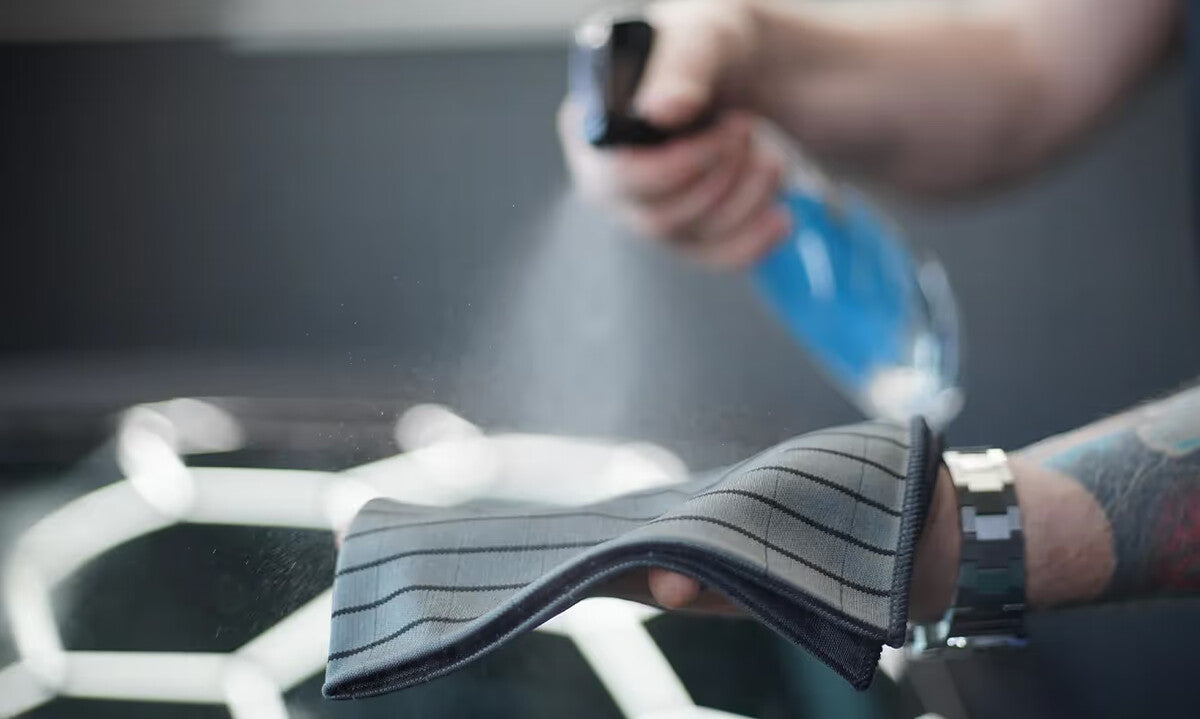 Chemicalworkz carbon fiber glass towel 360gsm imagen secundaria