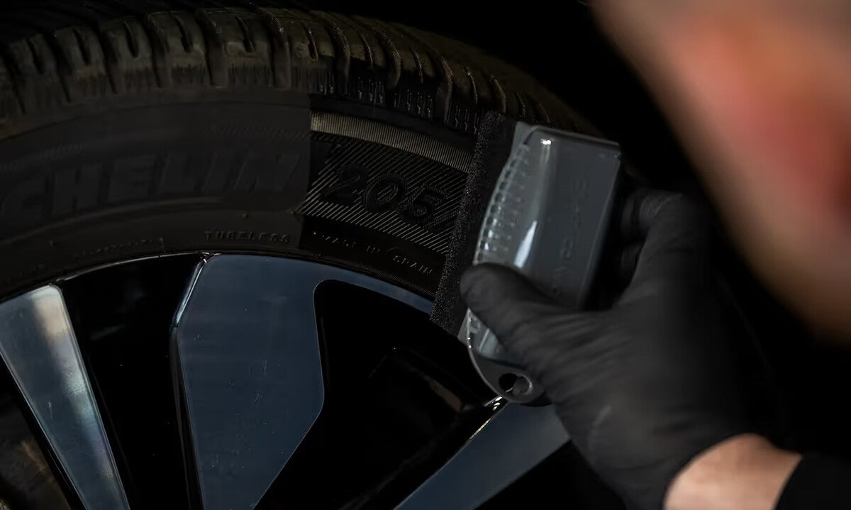 Chemicalworkz tire dressing applicator imagen secundaria