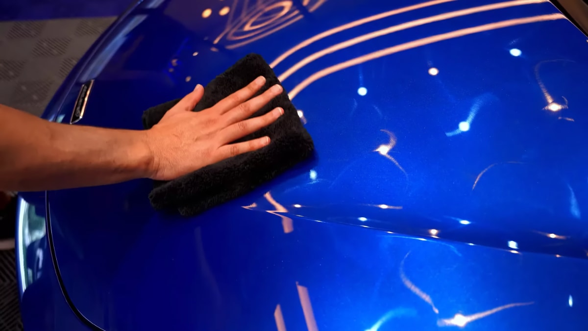 Vonixx Blend Cleaner Black Wax: Cera limpiadora para pinturas oscuras